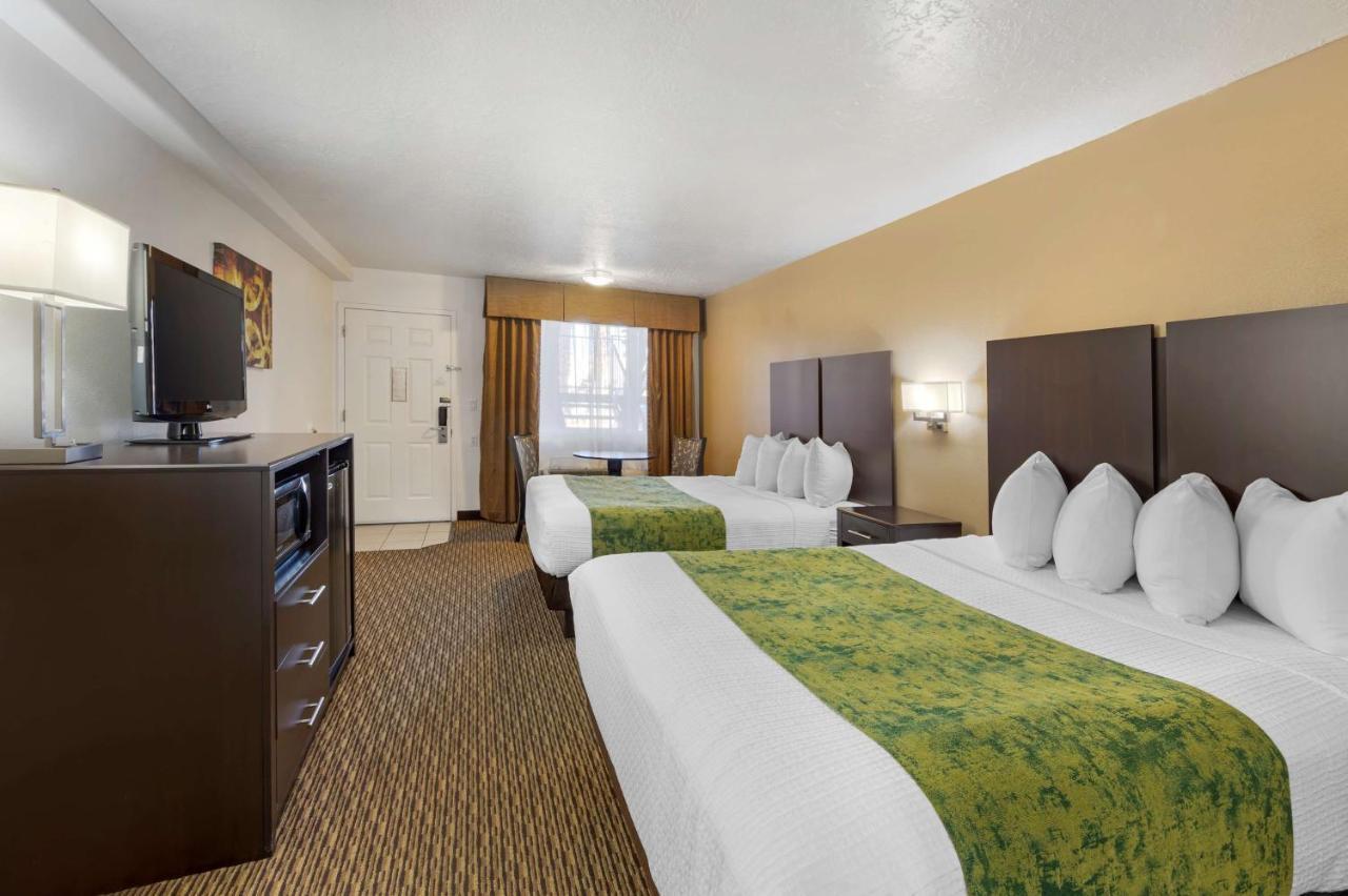Inn Western 2*